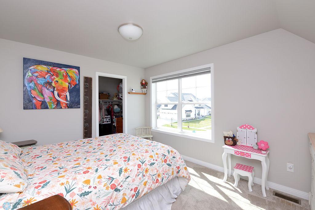 Upper Bedroom With Walk-in Closet