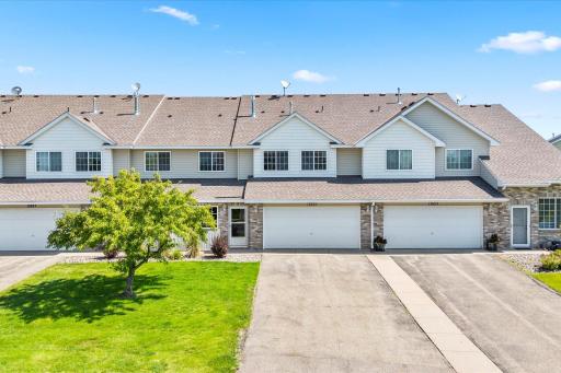 17625 Gillette Way, Lakeville, MN 55044