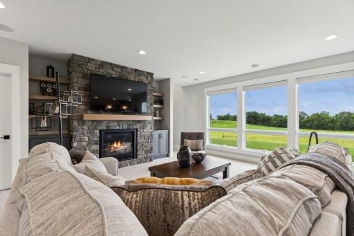 7918 207th Street E, Prior Lake, MN 55372
