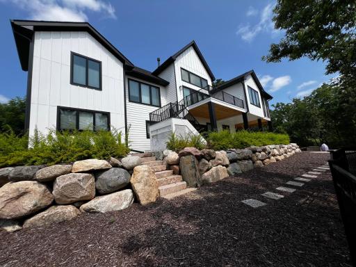 11479 Riverview Road, Eden Prairie, MN 55347