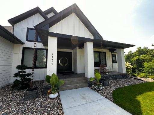 11479 Riverview Road, Eden Prairie, MN 55347