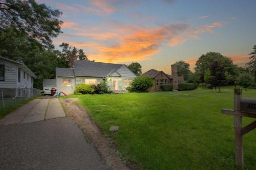 1959 Kenwood Drive W, Saint Paul, MN 55117