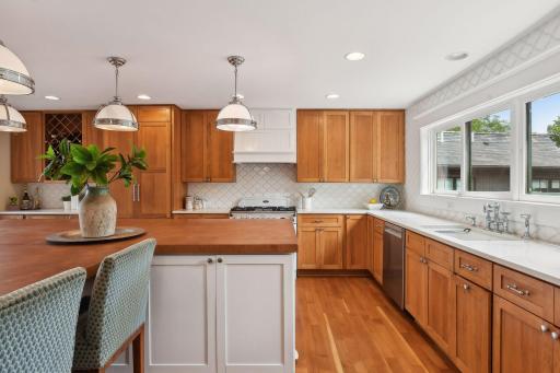174 W Lake Street, Excelsior, MN 55331