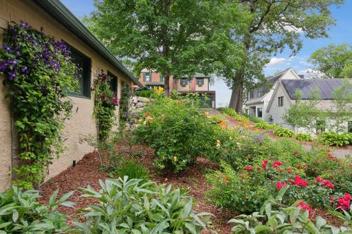174 W Lake Street, Excelsior, MN 55331