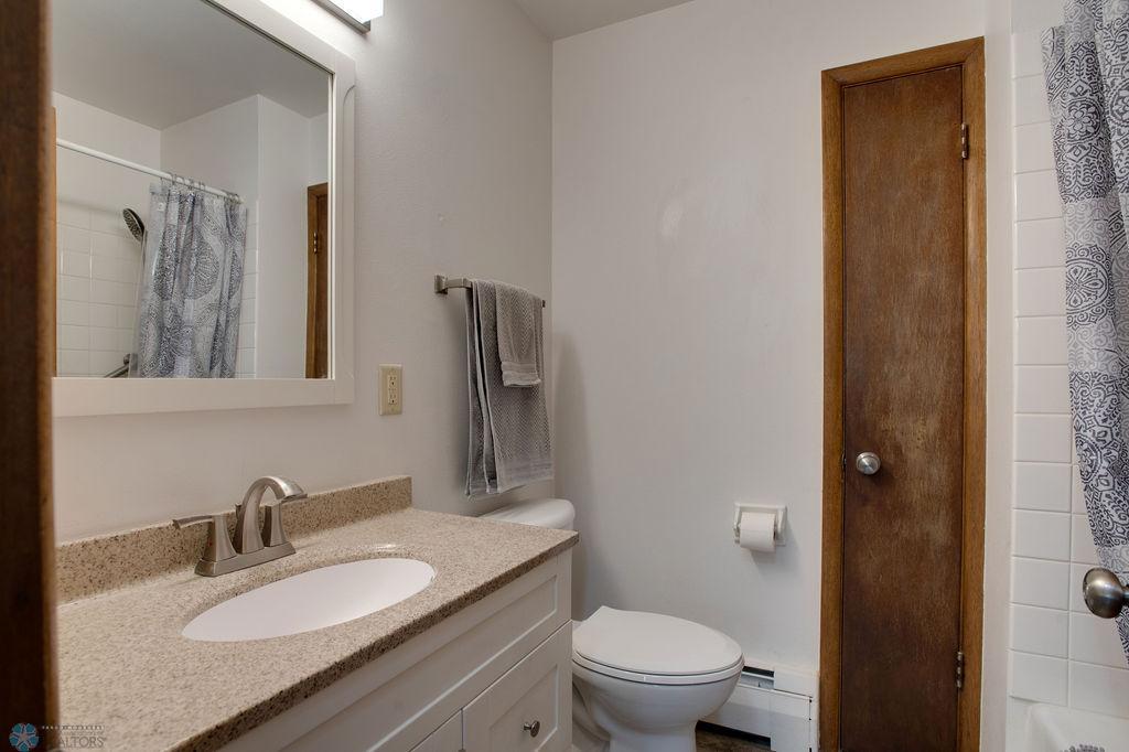 Main floor 2nd bath