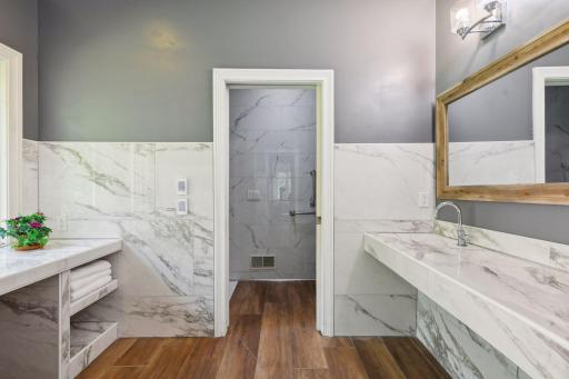 365 Lake Street W, Wayzata, MN 55391