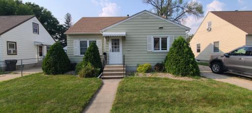 1402 6th Avenue NW, Austin, MN 55912