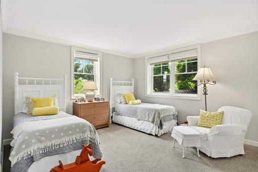 5033 Park Terrace, Minneapolis, MN 55436