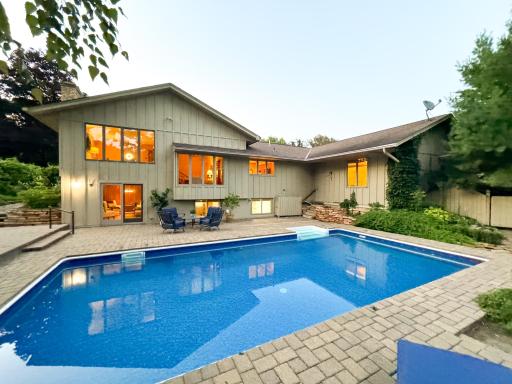 1732 Gramsie Road, Saint Paul, MN 55112