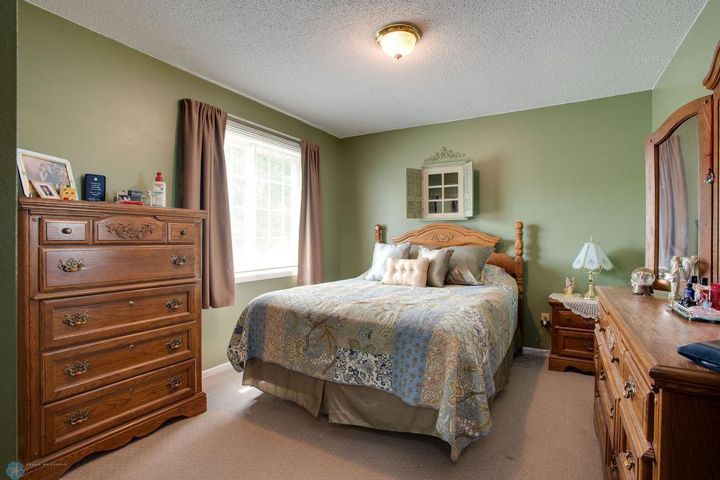 Primary Bed 1_0.jpg