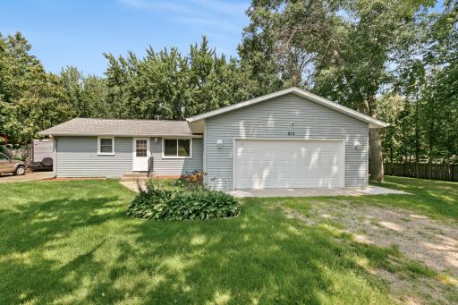 513 2 1/2 Street N, Sartell, MN 56377