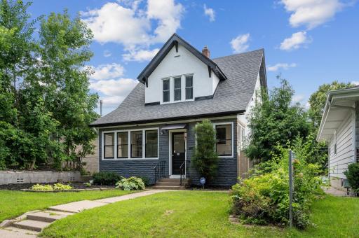 974 Jessamine Avenue E, Saint Paul, MN 55106
