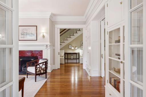 226 Grotto Street S, Saint Paul, MN 55105