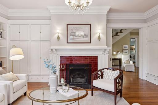 226 Grotto Street S, Saint Paul, MN 55105
