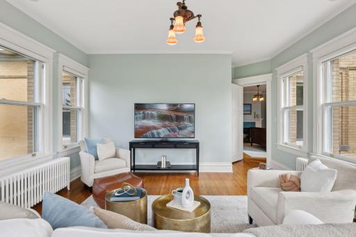 226 Grotto Street S, Saint Paul, MN 55105