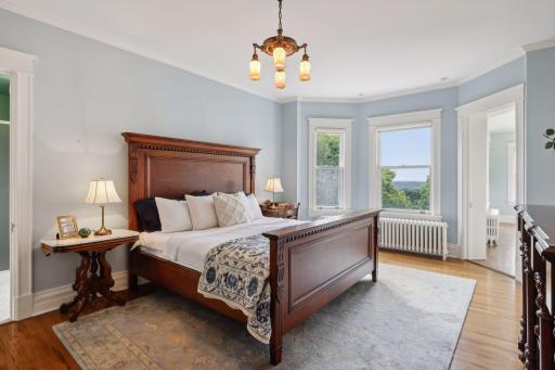 226 Grotto Street S, Saint Paul, MN 55105