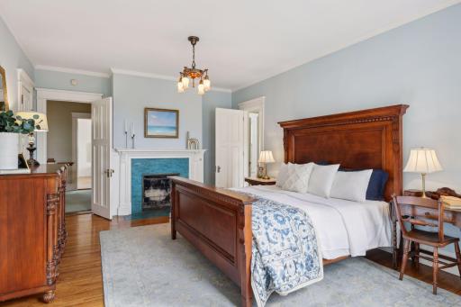 226 Grotto Street S, Saint Paul, MN 55105
