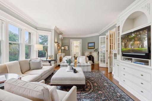 226 Grotto Street S, Saint Paul, MN 55105