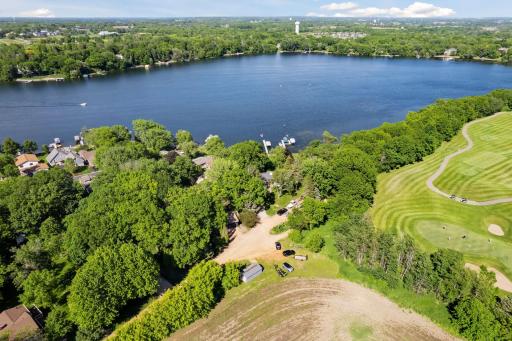 9400 Shady Point Road, Chaska, MN 55318