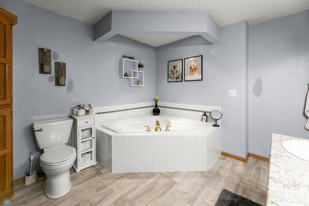 Upper level bathroom