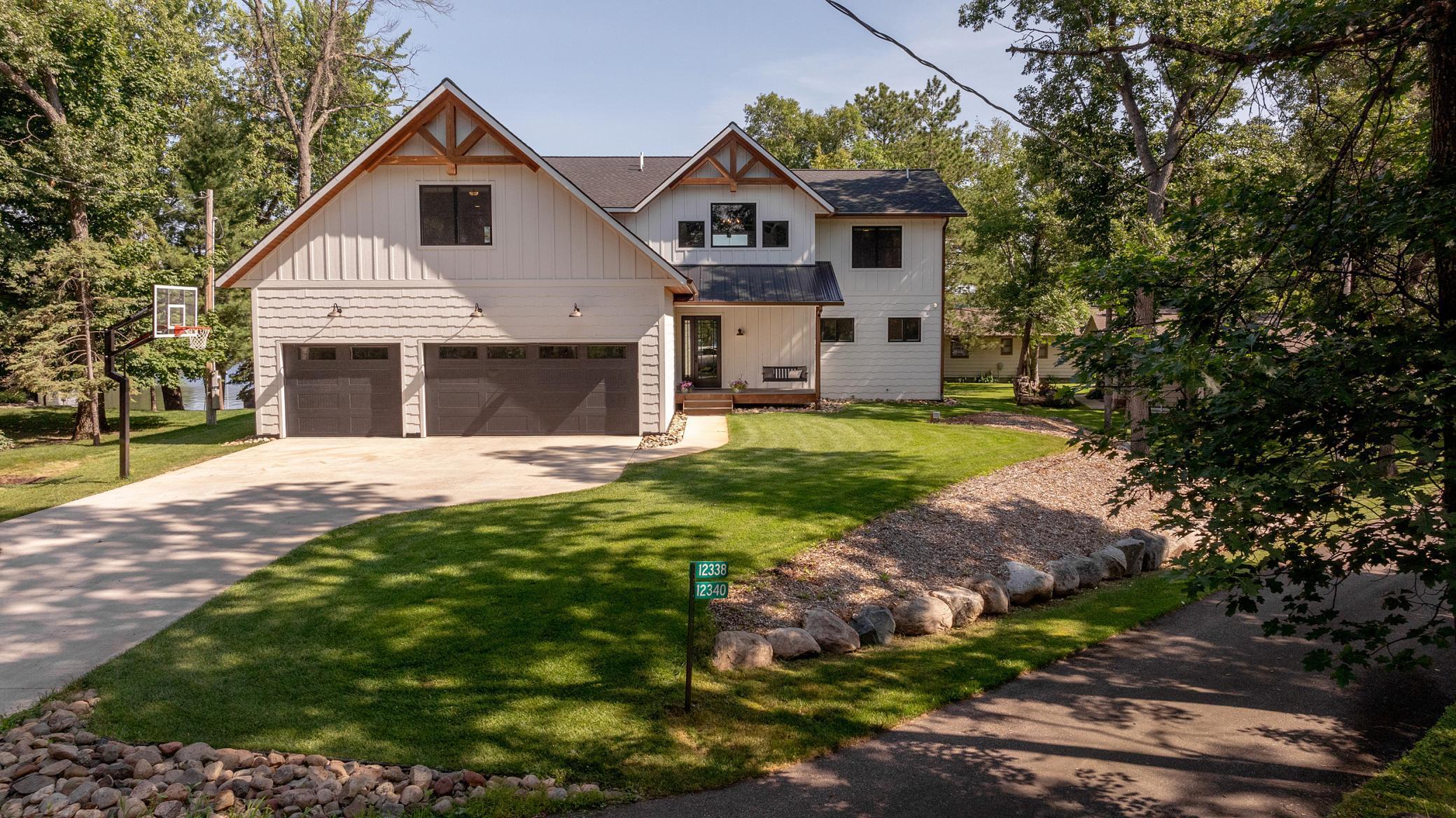 Like new construction two story curb view.
