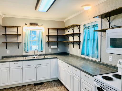 Photo for 311 Bay Avenue SE, Baudette, MN 56623 - Listing #6576233 311 Bay Avenue SE, Baudette, MN 56623