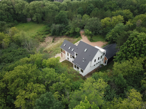 2150 6th Avenue North, Long Lake, MN 55356