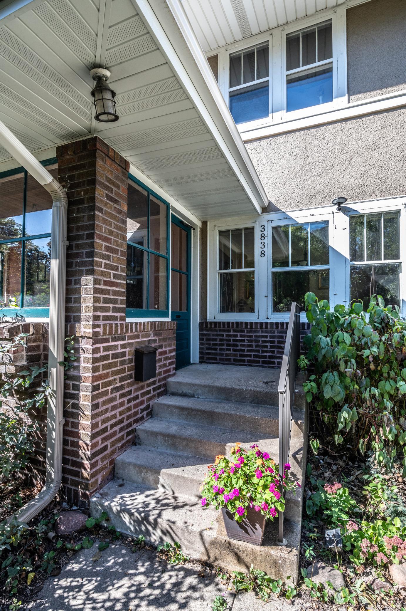 Welcoming Entry to the front porch