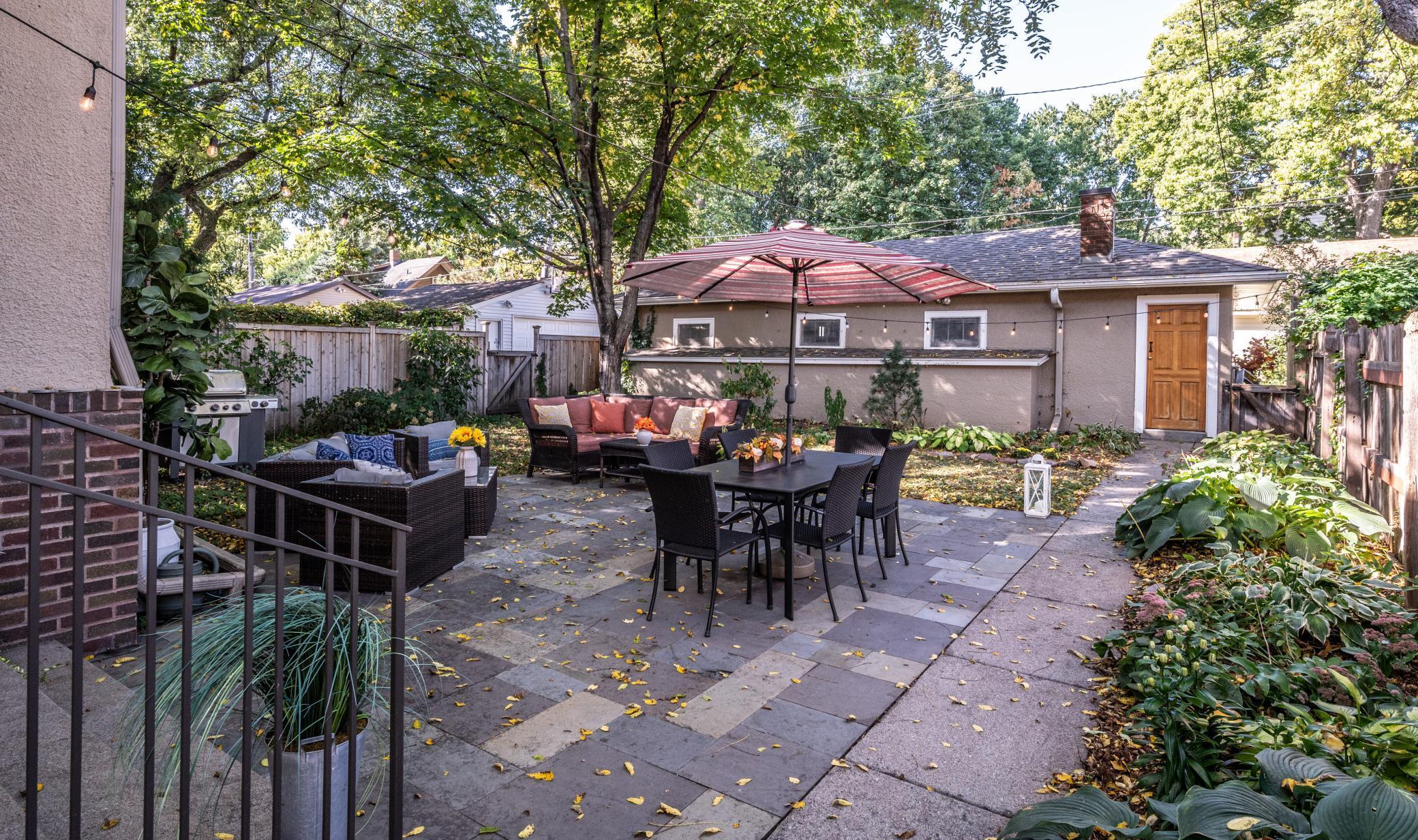 Huge bluestone patio