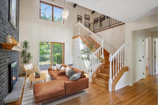 257 Cimarron Road, Saint Paul, MN 55124