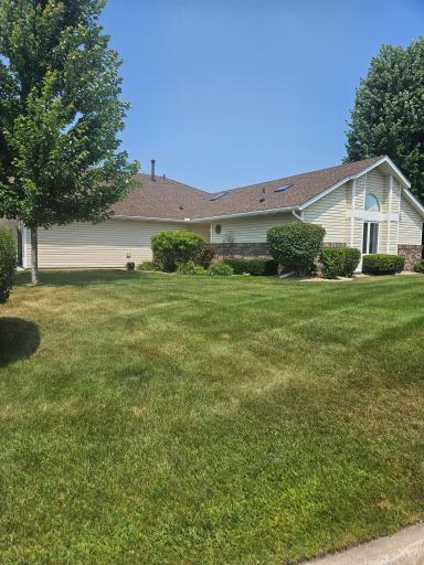 9222 Yorkshire Lane, Minneapolis, MN 55443