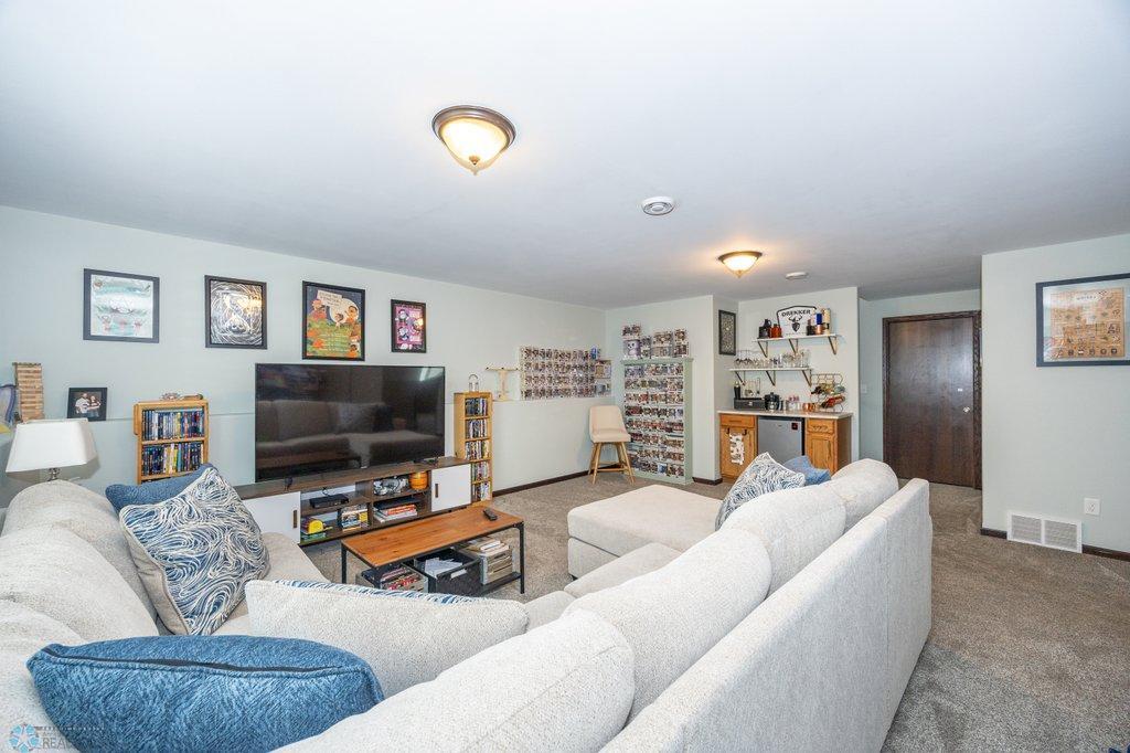 Oversized Family Room