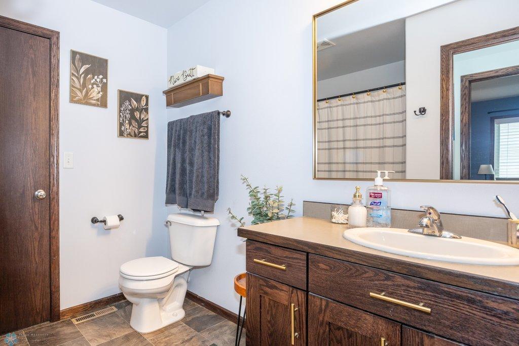 Upper Hollywood Bath