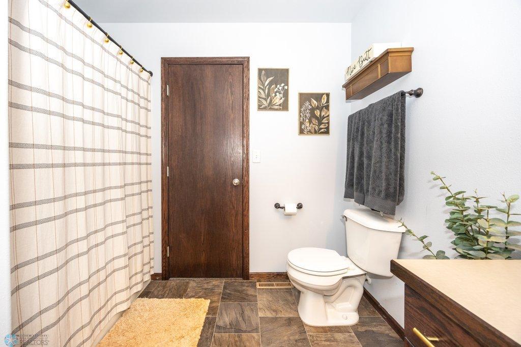 Upper Hollywood Bath