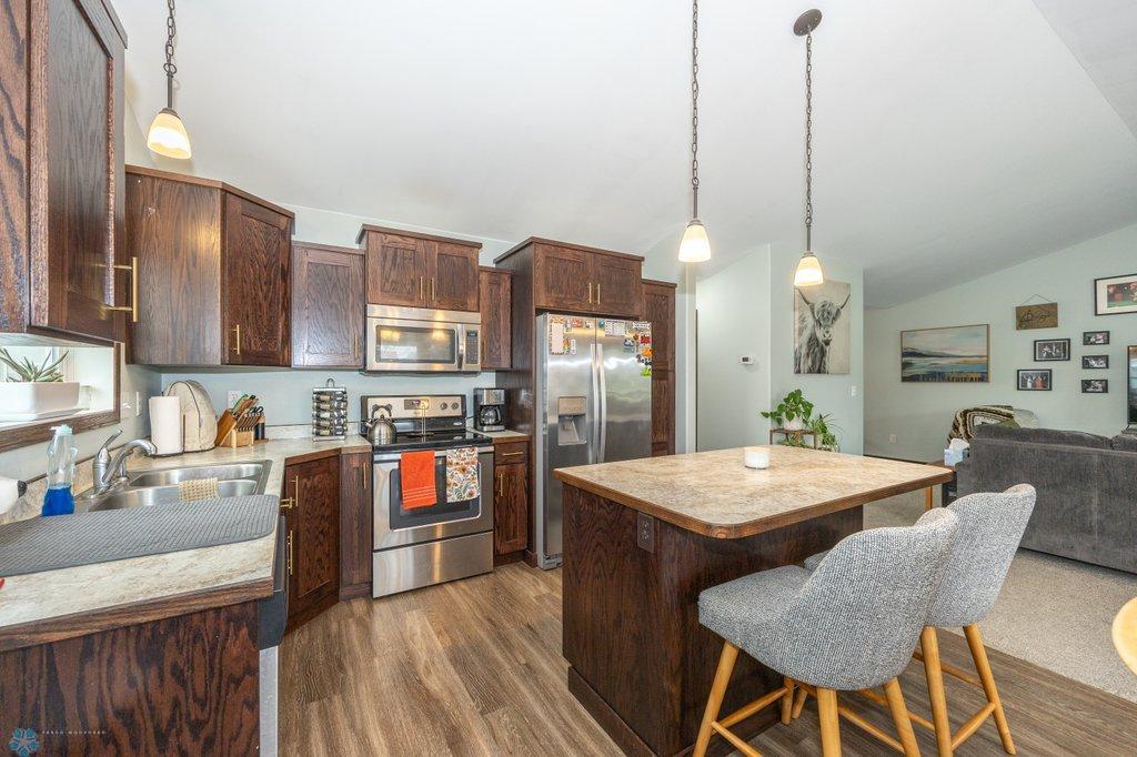 Well equipped kitchen