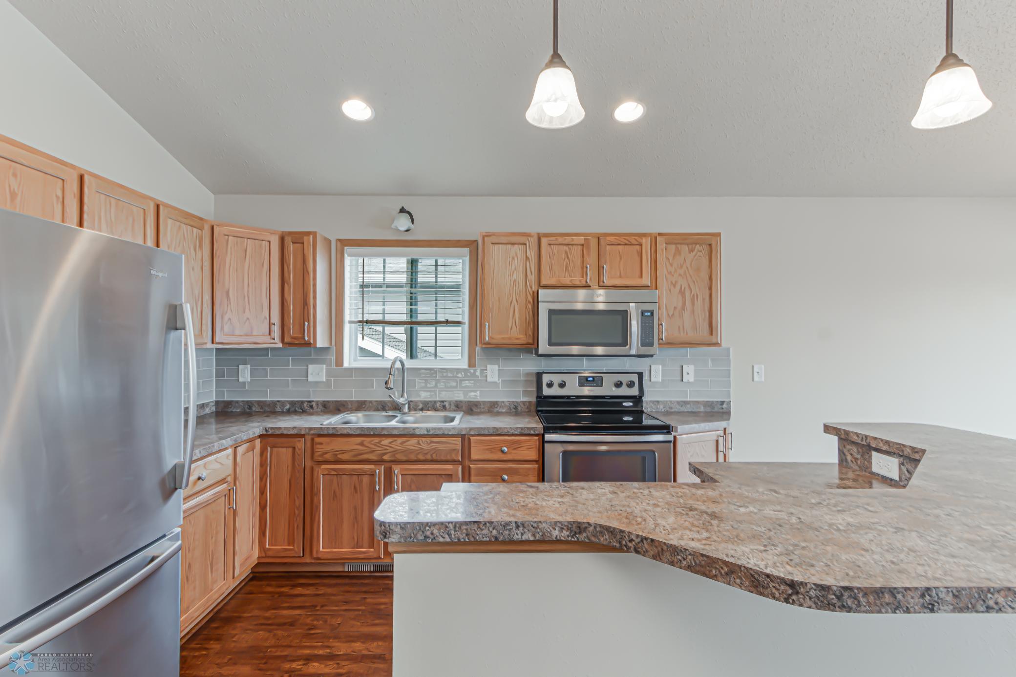 904 30th Ave W, West Fargo, ND-8.jpg