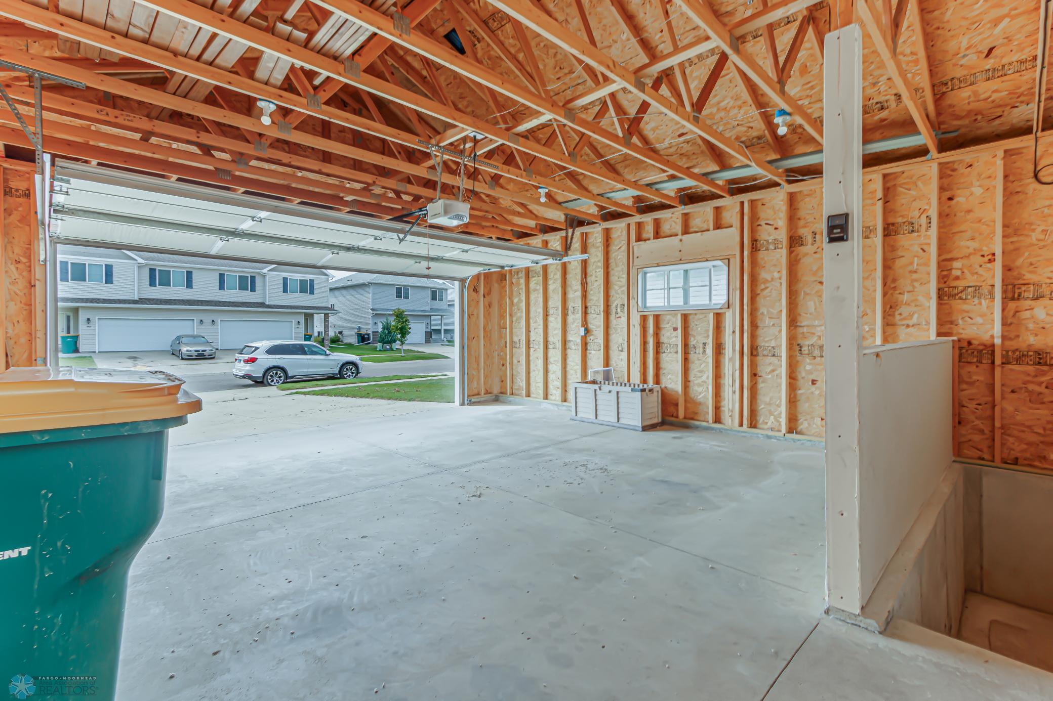 904 30th Ave W, West Fargo, ND-24.jpg