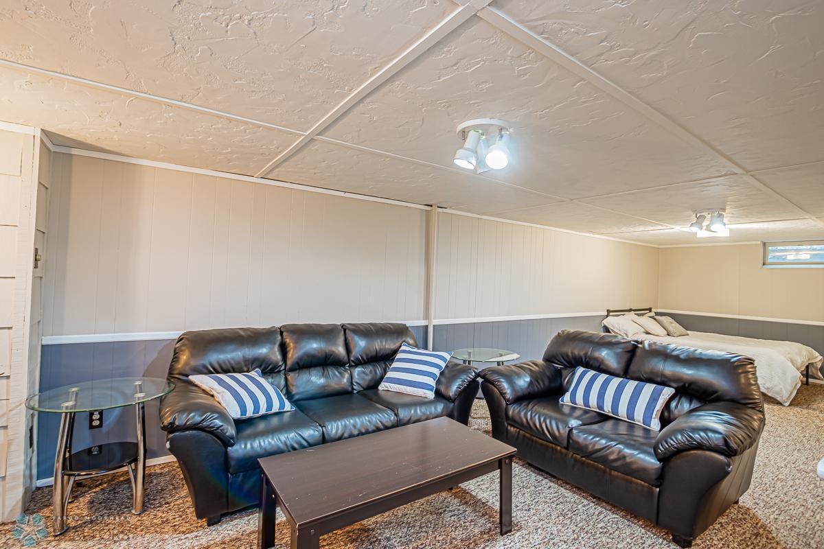 1818 15th St S, Fargo, ND 58103-21.jpg