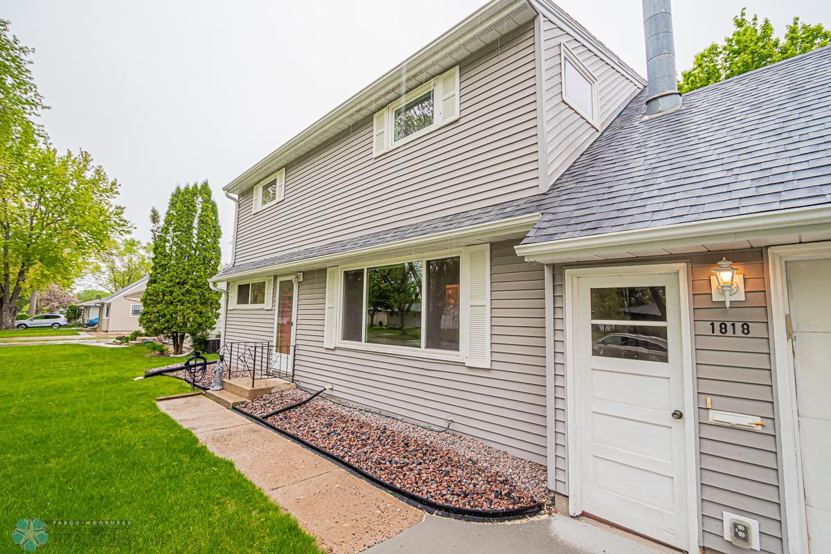 1818 15th St S, Fargo, ND 58103-38.jpg