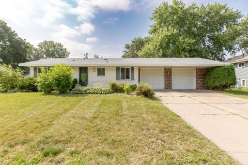 908 Whitney Drive, Saint Paul, MN 55124