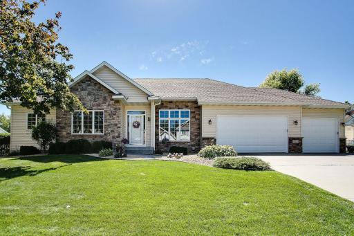 625 Heron Court N, Saint Paul, MN 55128