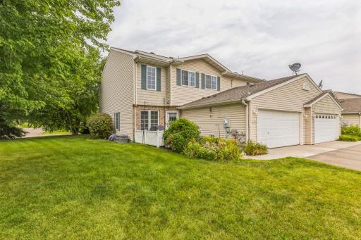 1590_Peitz_Ave_Waconia_MN_55387_USA-Exterior-IMG_7955.jpg