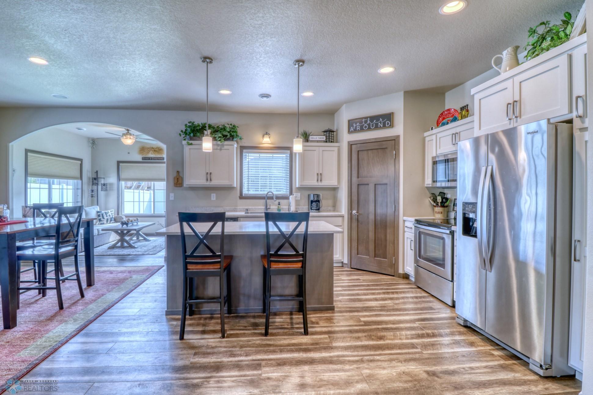 Kitchen1_1.jpg