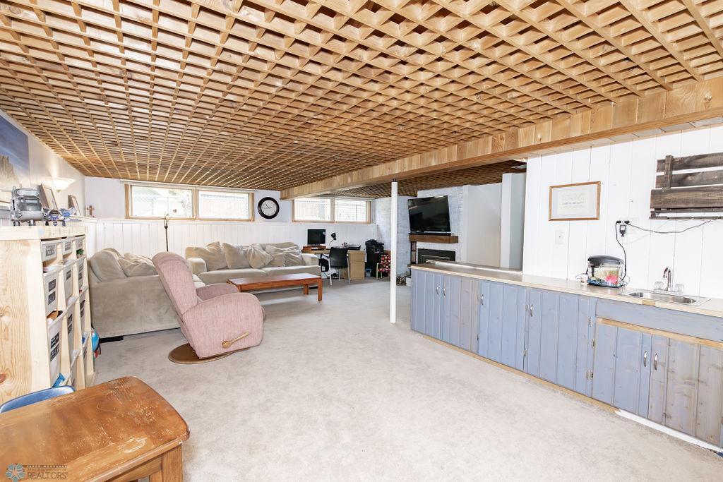 Family Room - Lower