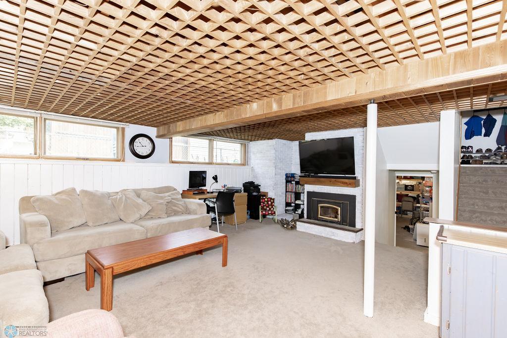 Family Room - Lower