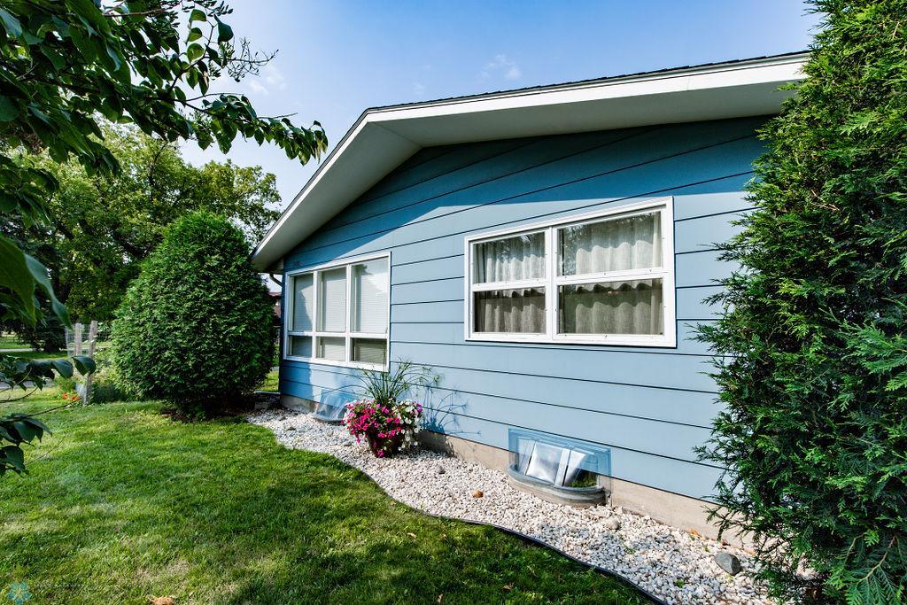 Exterior - View from Front Yard