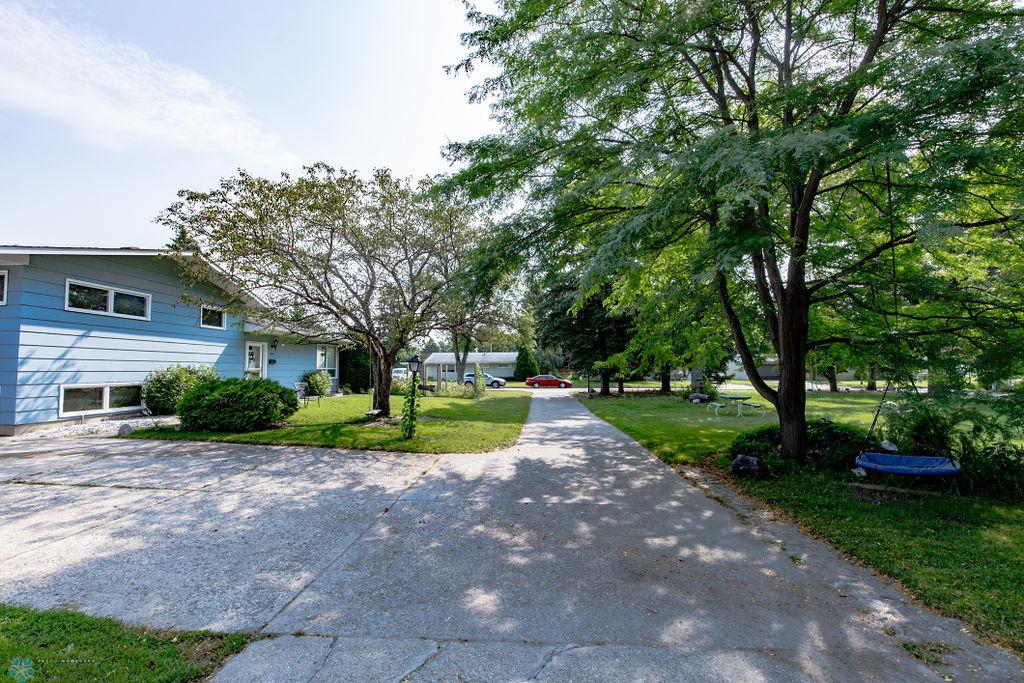 Exterior - Driveway to Front Street