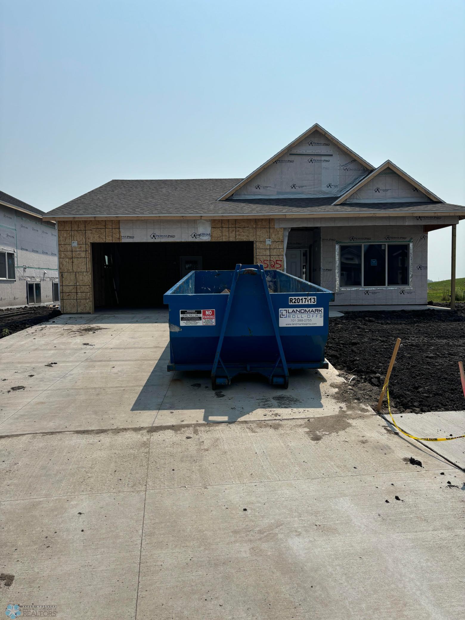 2525 37th Exterior Picture.jpg