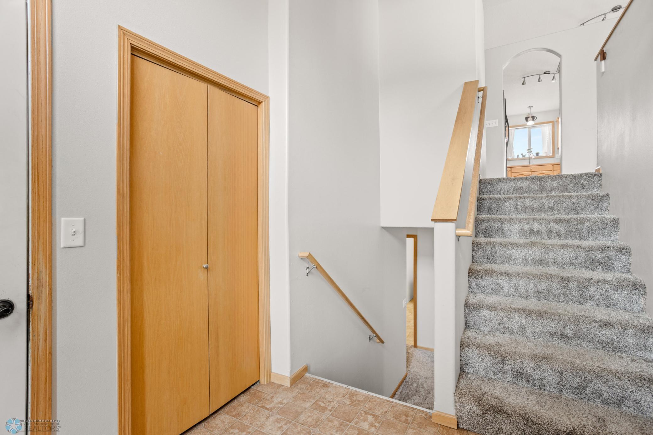 Entryway going downstairs