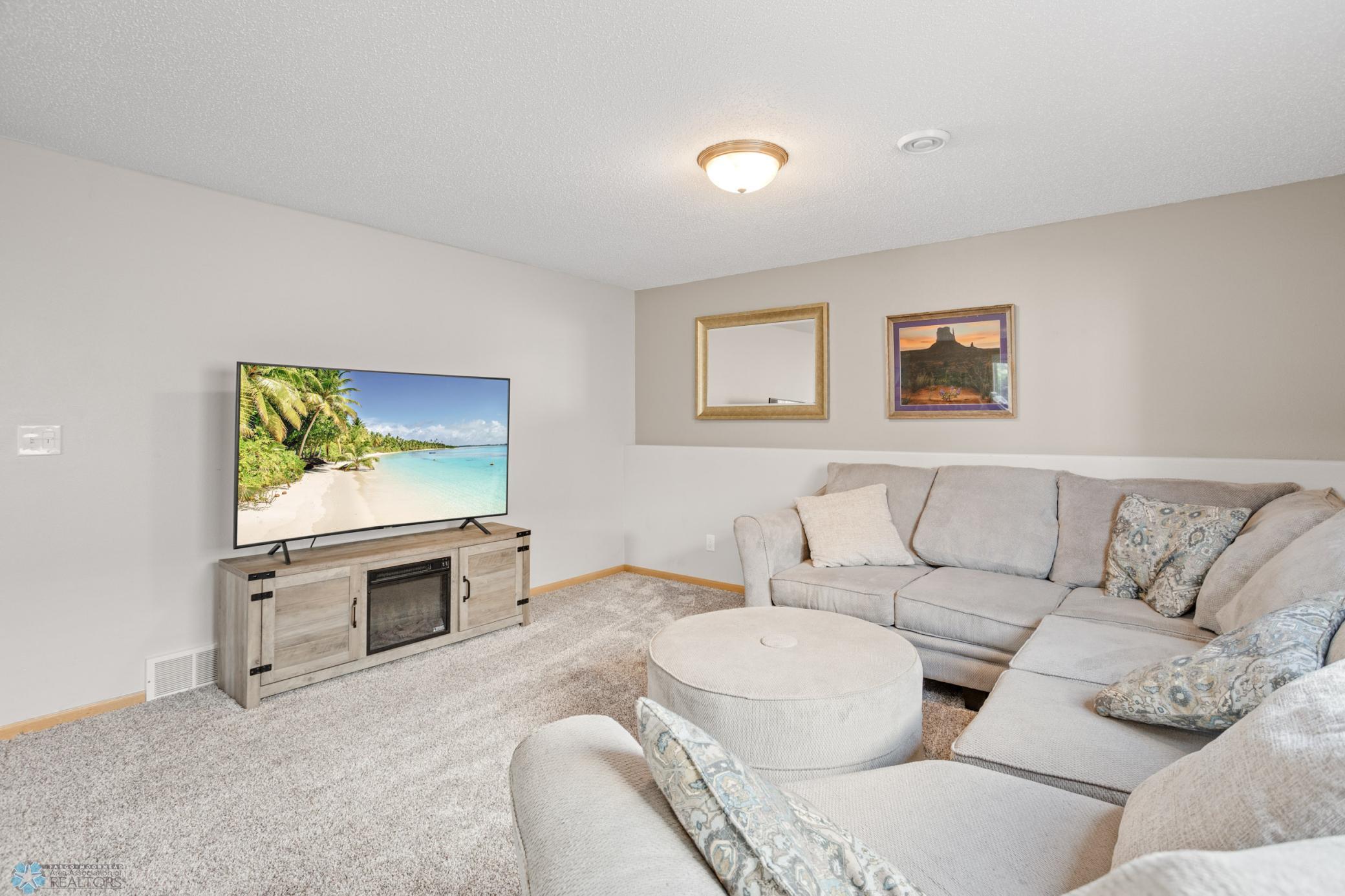 Family Room 4